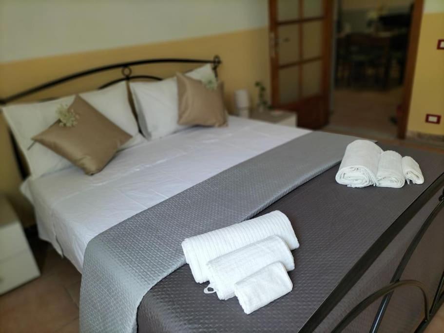 Casa Marta Apartment กาญารี ภายนอก รูปภาพ
